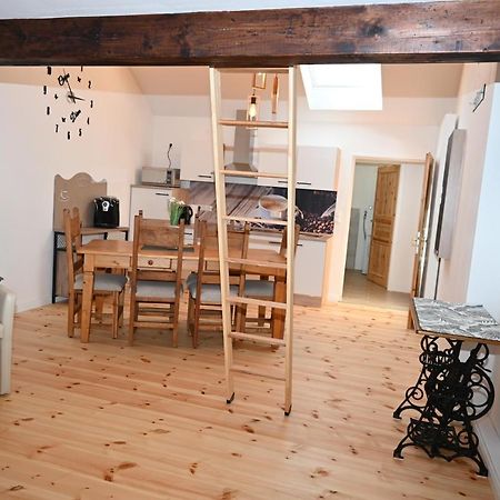 Ferienwohnung Rapunzel Нидеген Екстериор снимка